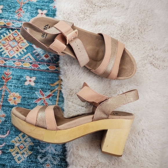 Earth Chestnut Platform Sandal Women US 10 - Picture 3 of 12